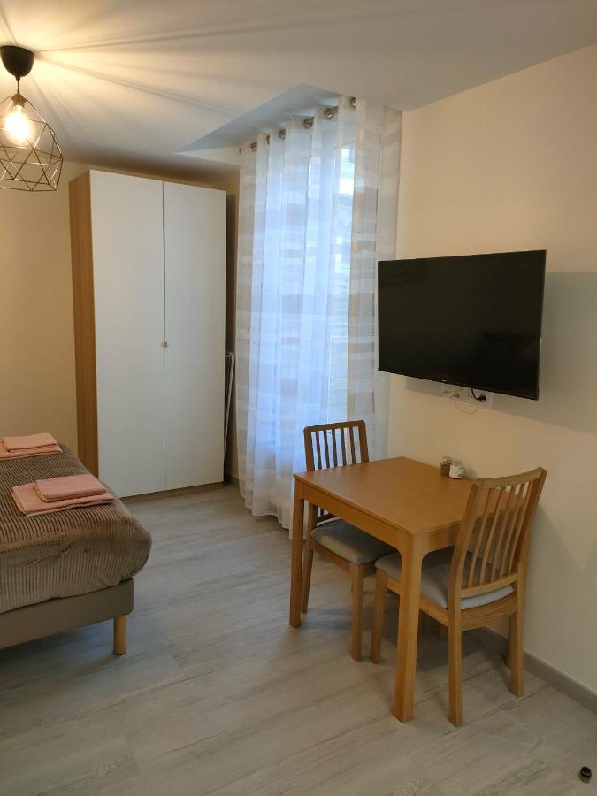 Logement Entier Beau Studio N3 Vichy Lägenhet Exteriör bild