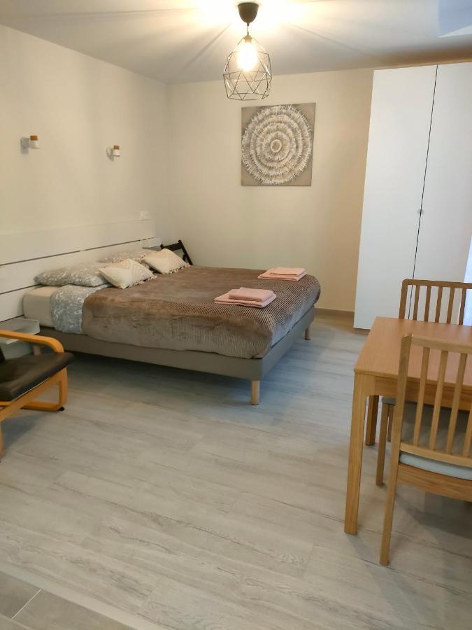 Logement Entier Beau Studio N3 Vichy Lägenhet Exteriör bild