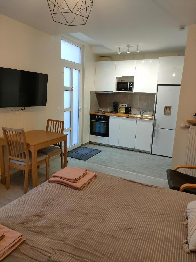 Logement Entier Beau Studio N3 Vichy Lägenhet Exteriör bild